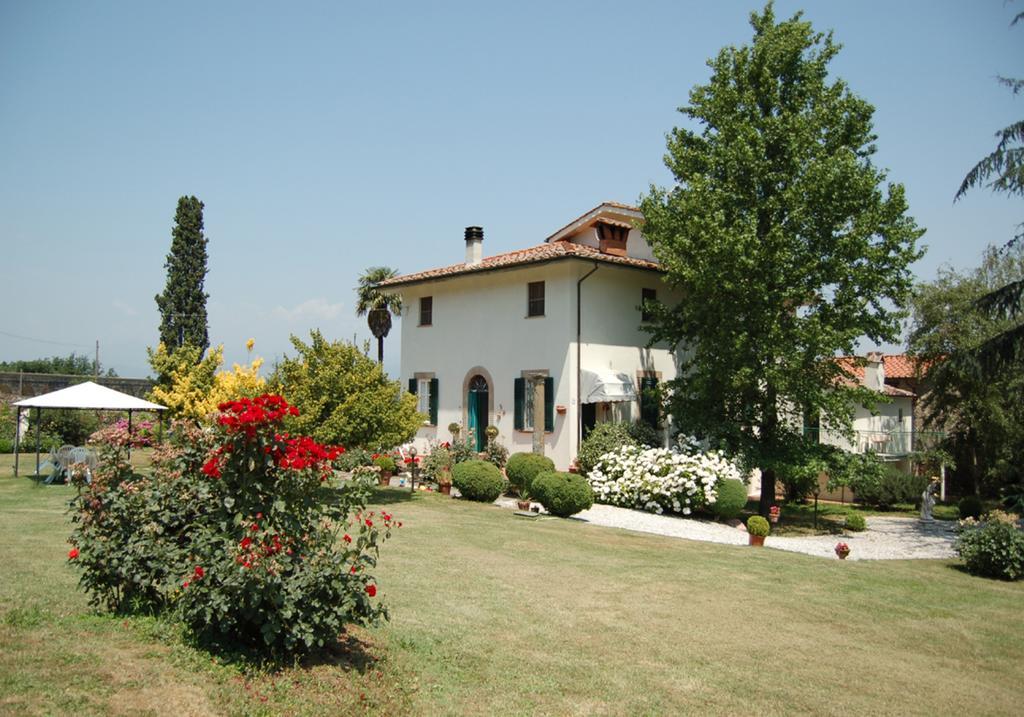 Villa Rossini Lucca Kamer foto